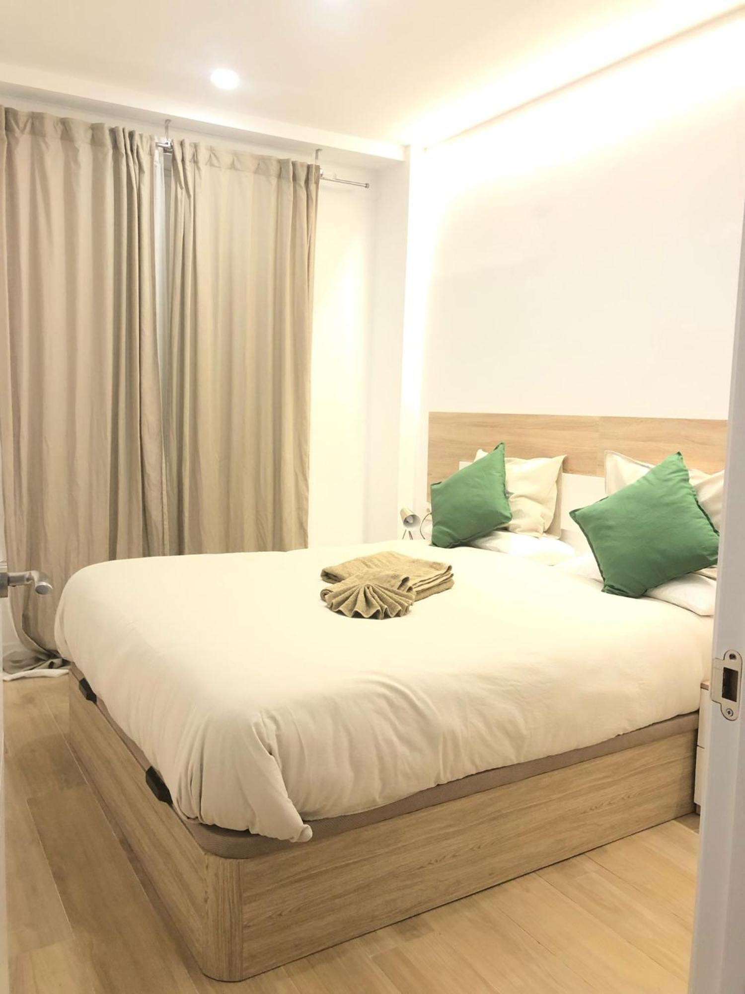 Refugio 2Br Y 2Ba Azca/Bernabeu Apartman Madrid Kültér fotó