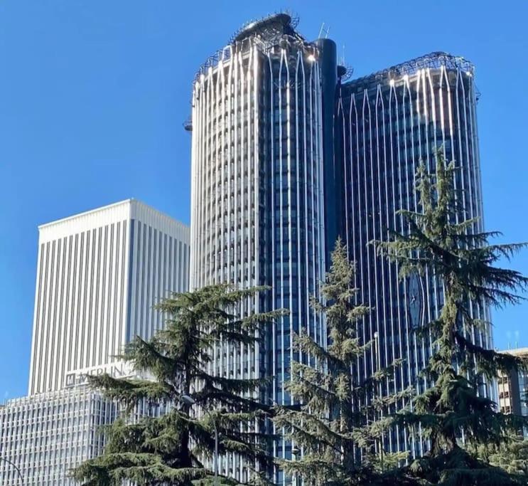 Refugio 2Br Y 2Ba Azca/Bernabeu Apartman Madrid Kültér fotó